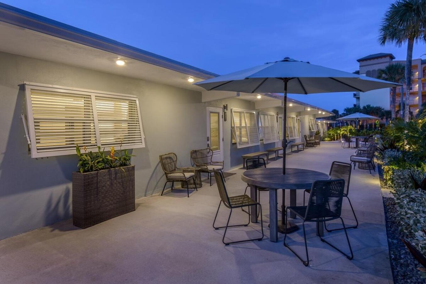 Boutique Vacation Rental Complex At Beach Cocoa Beach Buitenkant foto